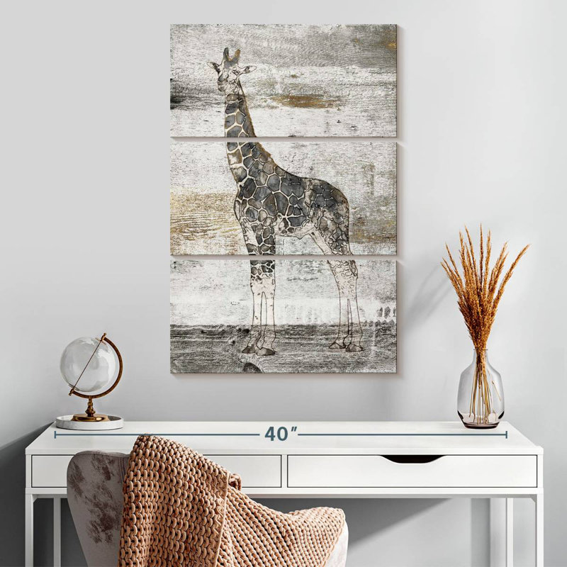 Brampt Giraffe Stare, 32" H x 20" W