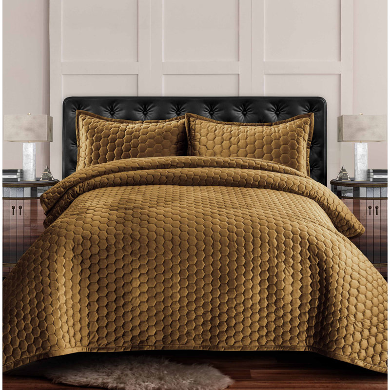 Lugano Quilt, Camel, Queen Quilt + 2 Standard Shams