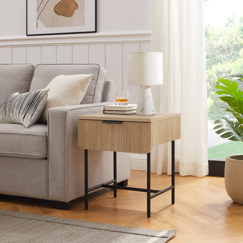 Guyatri 1 Drawer End Table with Storage, Coastal Oak/Black