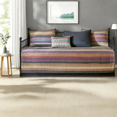 Reversible Bedding Sets, Polyester Twin Daybed, Rustic Home Guest Room