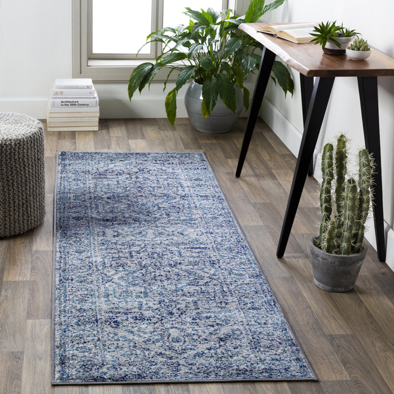 Kucera Oriental Indoor Rug, Runner 2'7" x 7'3"