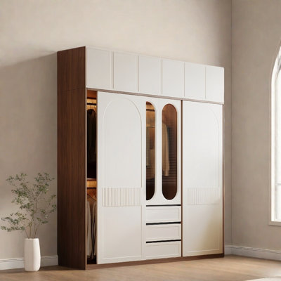 Garde-robe simple à pousser