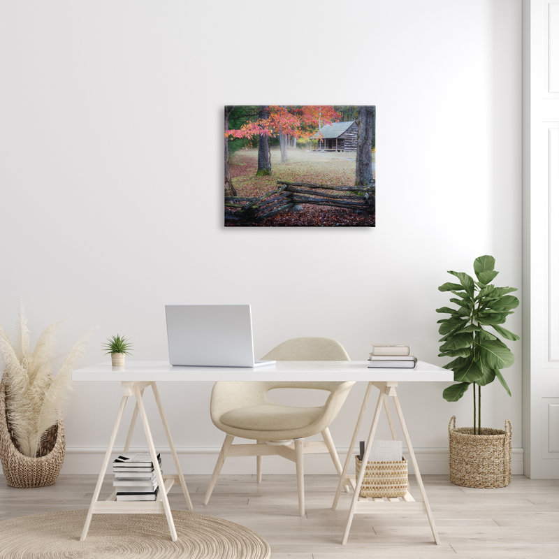 «Log Cabin Woody Autumn Foliage» par Rick Berk - photographie sur toile tendue, H 24 po x l 30 po x P 1,5 po