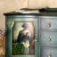 Armoire d'entrée rétro peinte à l'huile