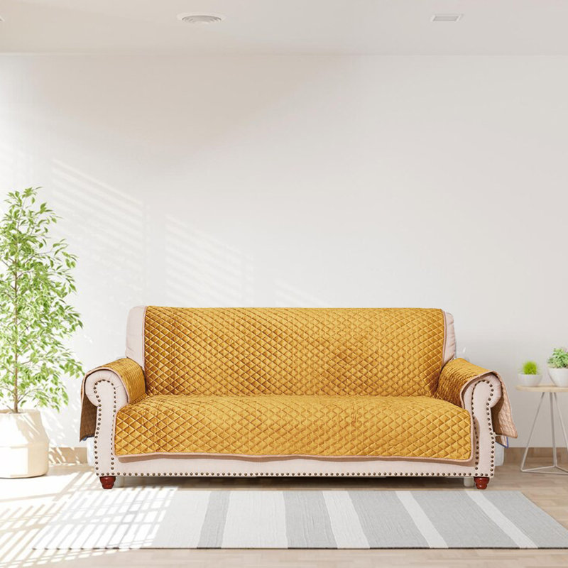 Housse antidérapante pour canapé (68/78 po), Polyester à 100 % jaune, H 75,5 po x l 124 po x P 68 po