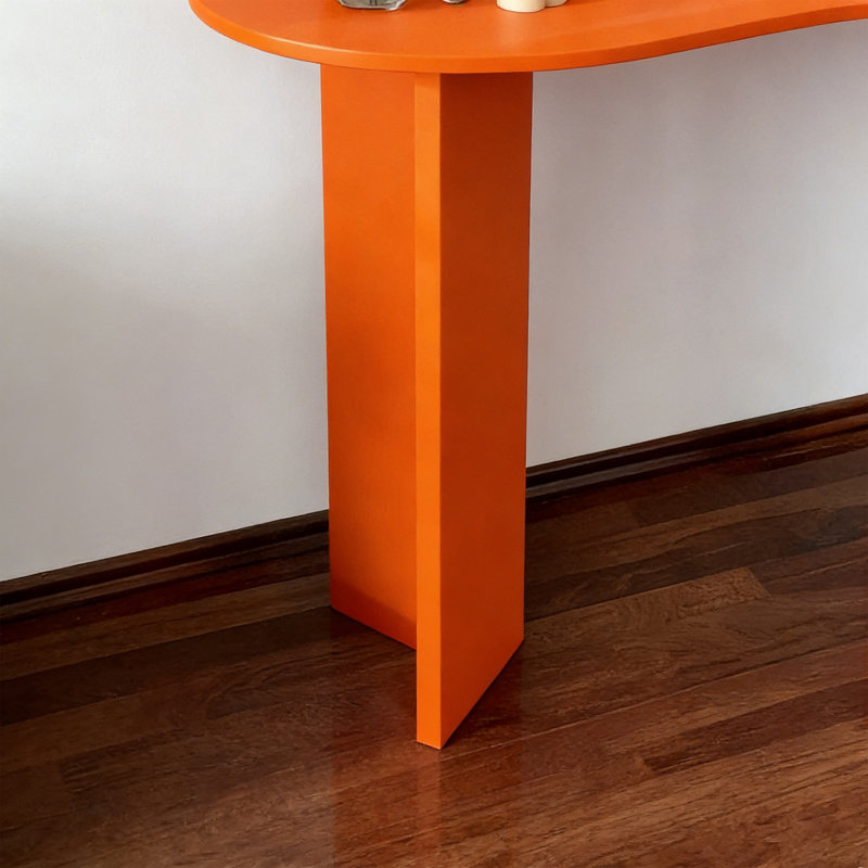 Console moderne de couleur unie de forme irrégulière, H 29,53 po x l 62,99 po x P 15,75 po, Orange