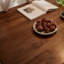 Table de salle à manger rétro élégante-106324986