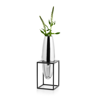 Solero Nickel Table Vase 1