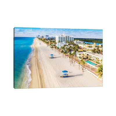 Beautiful Beach Morning by Susanne Kremer - Wrapped Canvas Gallery-Wrapped Canvas Giclée