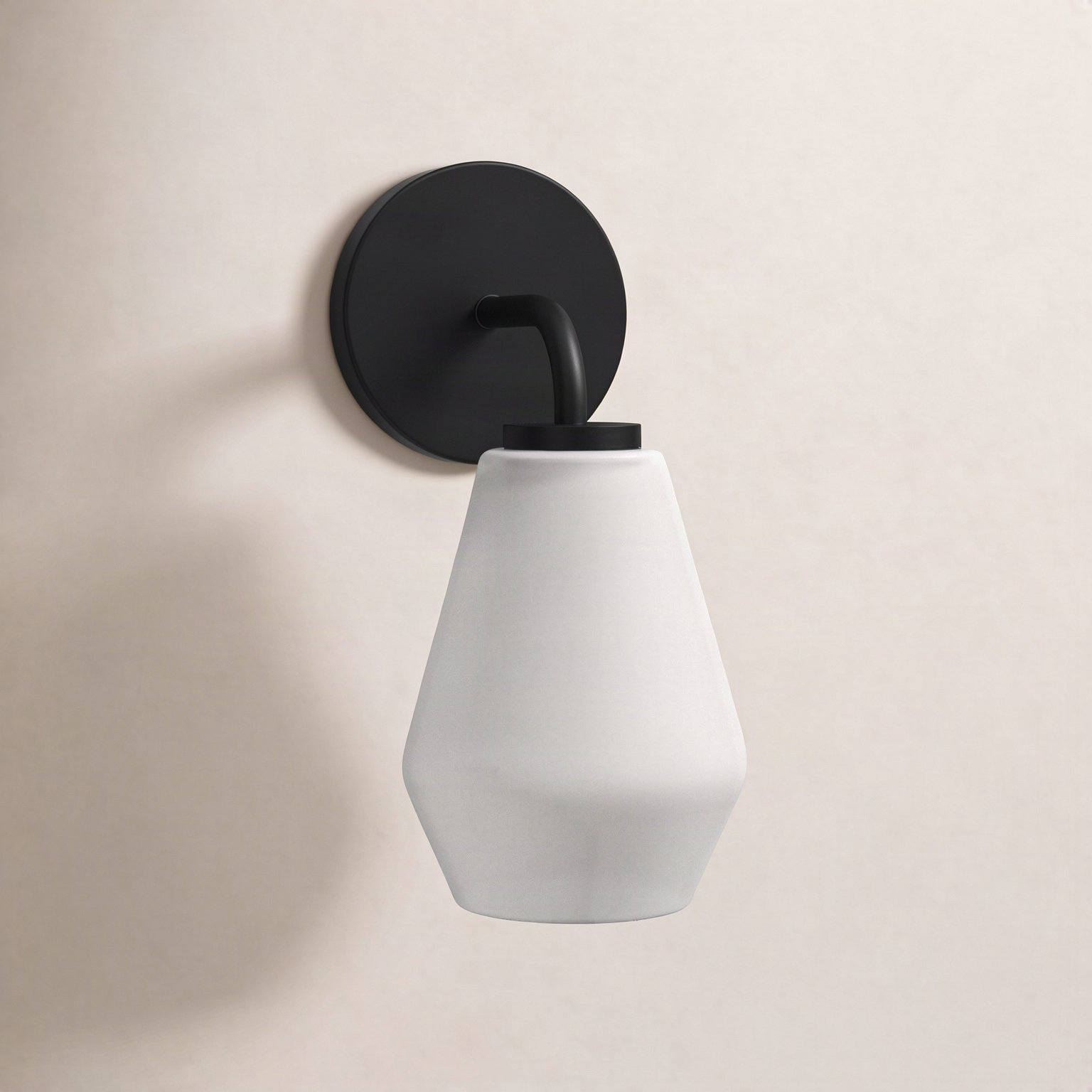 Carice Single Frosted Bath Sconce, Black