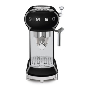 Best Milk Frother For Under $200.00! SMEG MILK FROTHER 50'S STYLE 