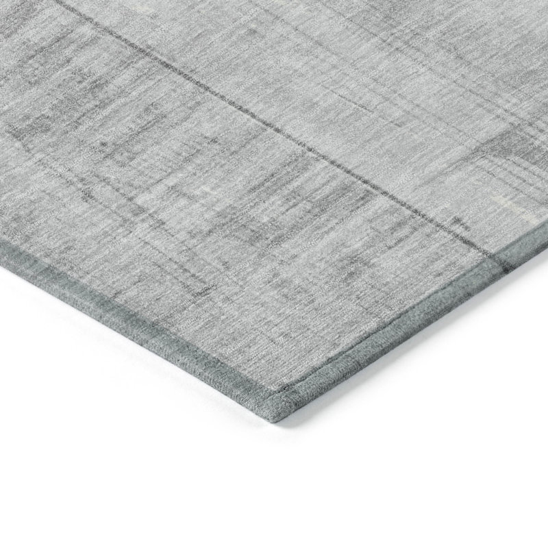 Machine Washable Indoor/Outdoor Xhevrie Gray Rug, Round 8'
