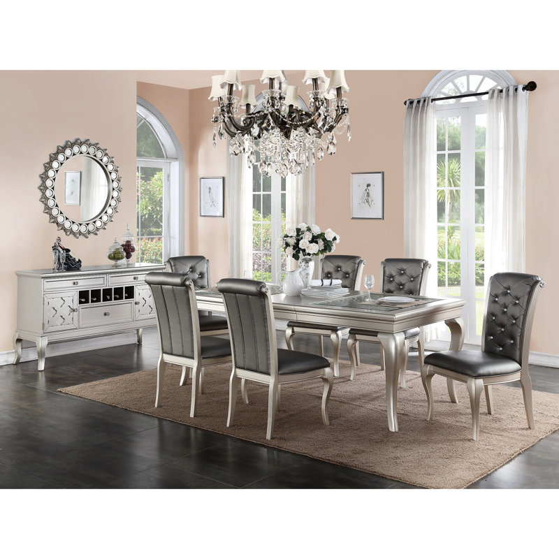 De 2 chaises de salle à manger de luxe, accents argent antique, coussins de dossier et de dossier en similicuir gris, 2 pièces, coussins en polyuréthane, style formel classique pour la chambre