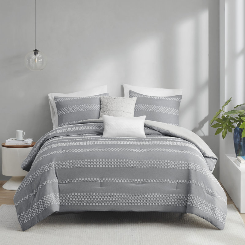  Striped 5 Piece Clipped Jacquard Comforter Set with Throw Pillows, Full/Queen Comforter + 2 Standard Shams + 2 Throw 