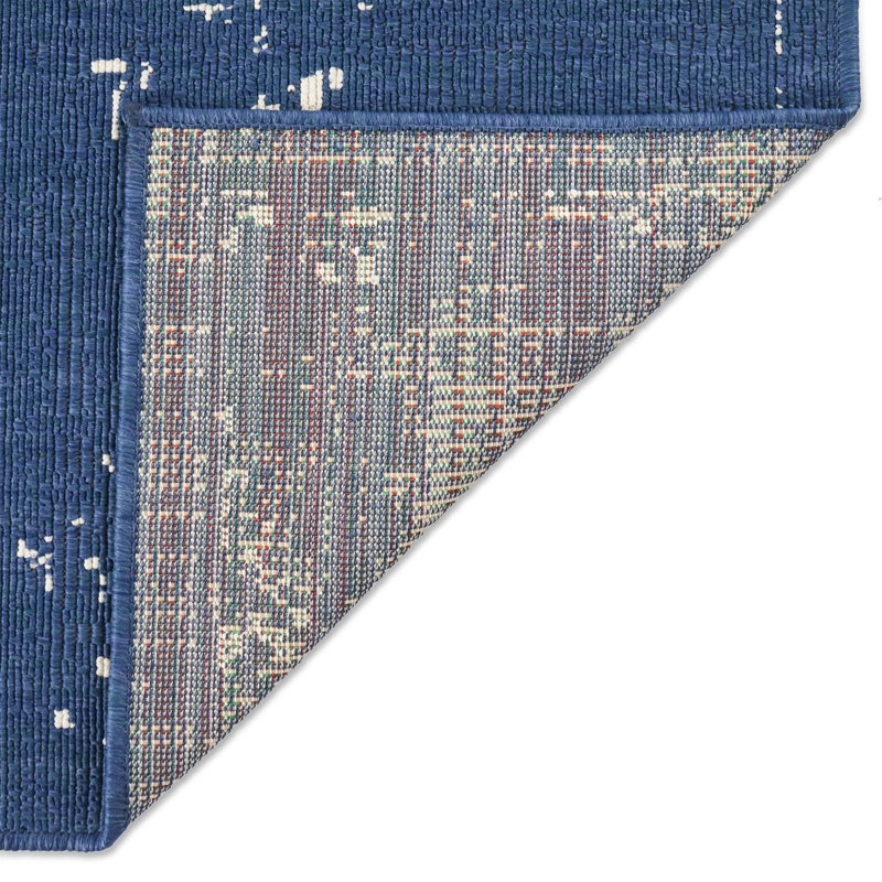 Tapis bleu rectangulaire en polypropylène 7 pi x 5 pi 3 po