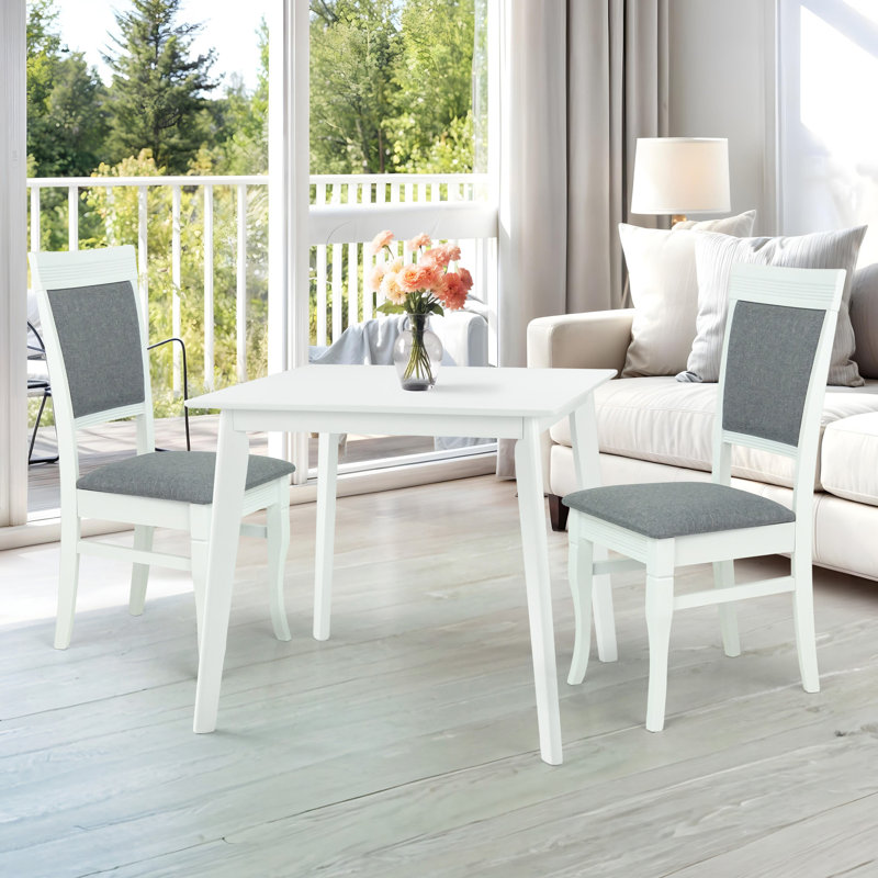 Ensemble de salle à manger 3 pièces Winston Porter, 2 chaises en bois de style classique avec table carrée Ronda, Blanc