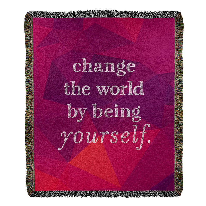 Couverture tissée à la main the world quoted change, Simple, Rouge / Blanc