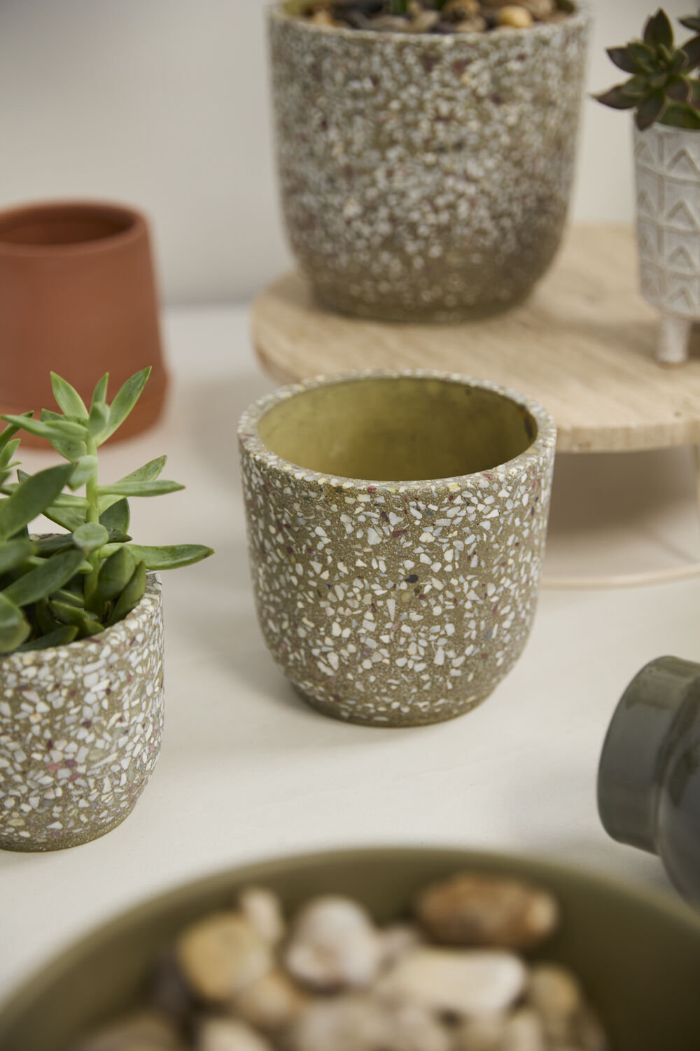 Verde Pot, 5" H x 5.5" W x 5.5" D