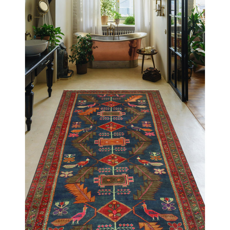 Khusbu Distressed Arcelio Navy Runner