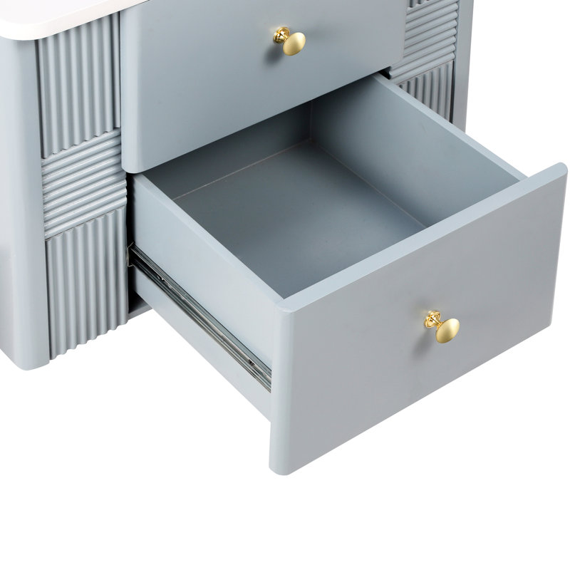 Table de chevet bleue avec pattes en métal doré, 2 tiroirs pour effets personnels, façade cannelée, poignées de table d'appoint coulissantes, tiroirs spacieux, glissières