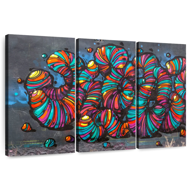 Brampt Street Worms, 28" H x 45" W