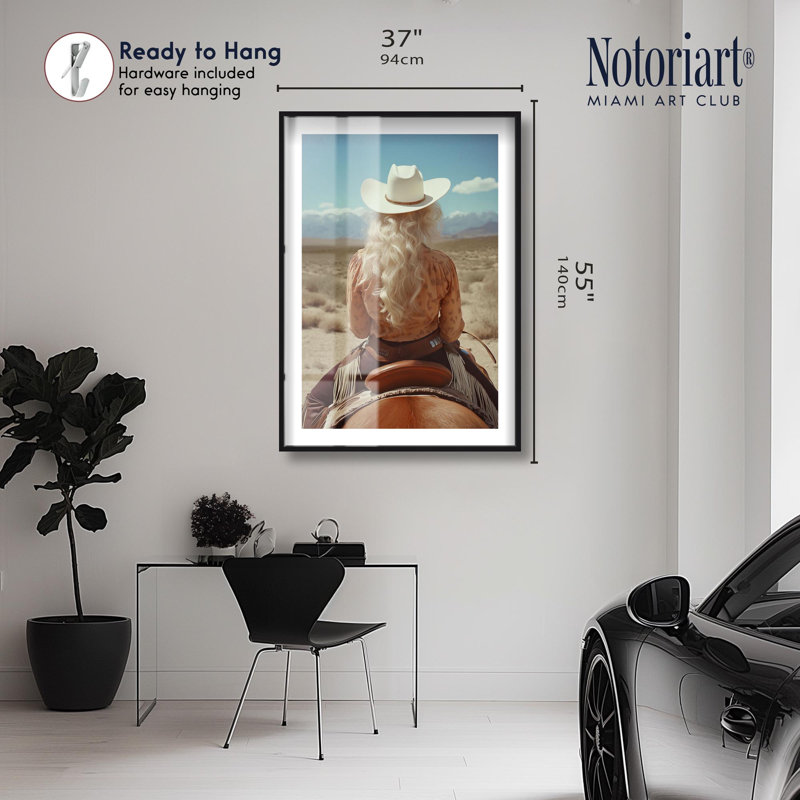 «Rodeo Queen II Shadowbox» par Notoriart, H 55 po x l 37 po, Noir
