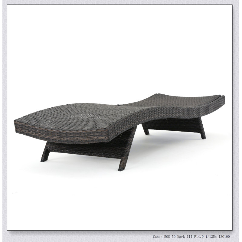 PE WICKER CHAISE LOUNGE, Mocha