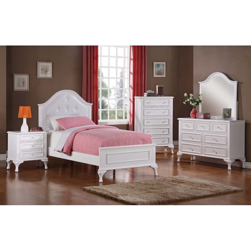 Ersin 53'' W 7 - Drawer Dresser