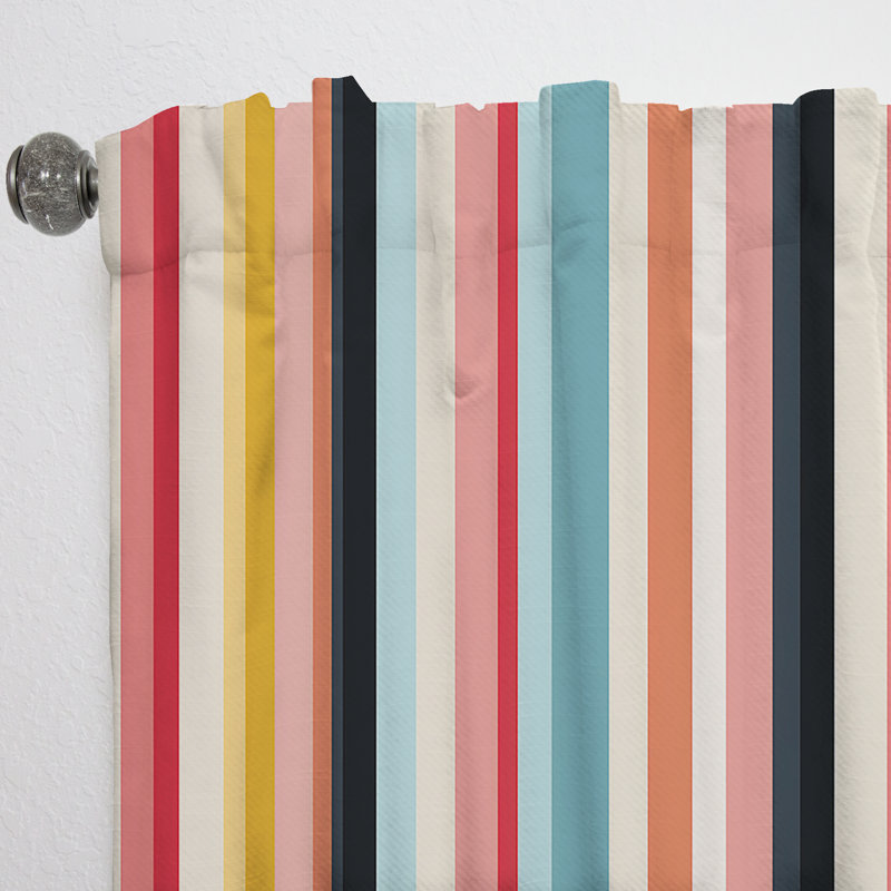 Rideau obscurcissant rayé rose et bleu Nostalgia I - 1 panneaux, L 52 po x L 95 po