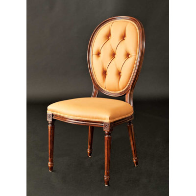 Chaise d’appoint rembourrée en caramel écossais