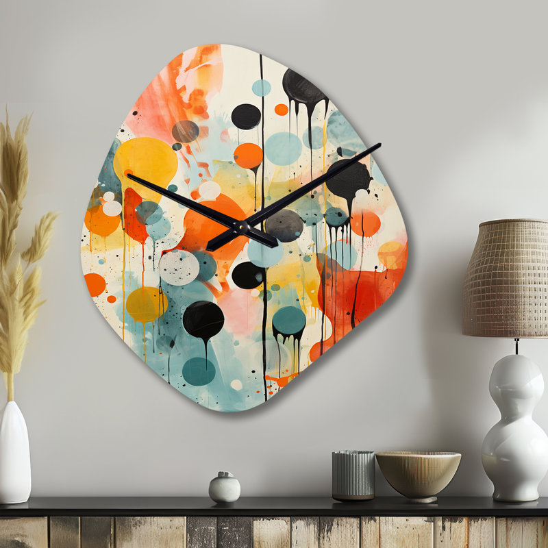 Abstraction atomique colorée du milieu du siècle I - horloge murale asymétrique moderne en métal de style Mid-Century, impression d'horloge murale de forme libre moderne