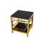 Table d'appoint carrée moderne dorée de 19,7 pouces avec plateau en verre trempé et tablettes de rangement.