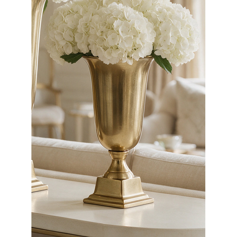 Vase en métal Valenza