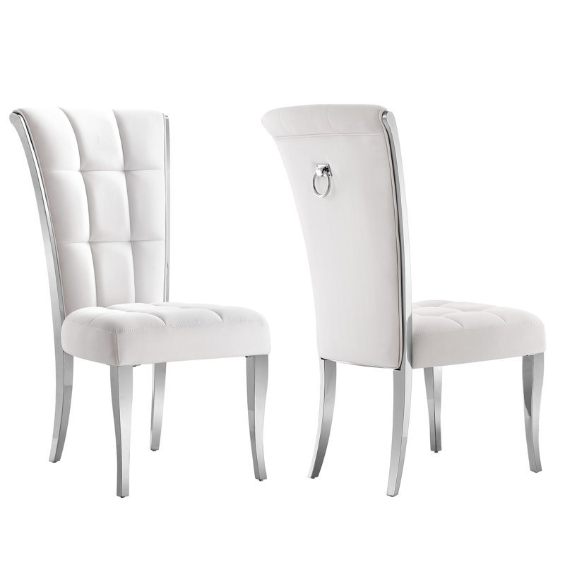 Chaise d'appoint blanche en velours Hrithik