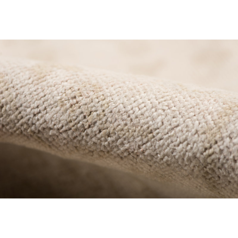 Ainsley Hand-Knotted Beige 2'x3' Rug, Rectangle 2' x 3'