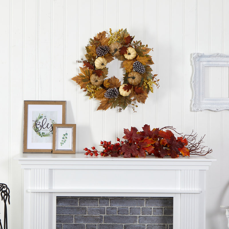 Faux Polyester 24'' Wreath