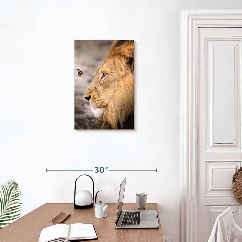 Brampt le lion et le papillon, H 24 po x l 16 po
