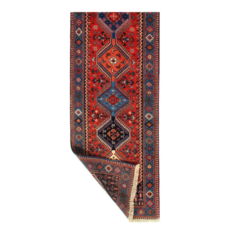 Vontina Oriental Area Rug