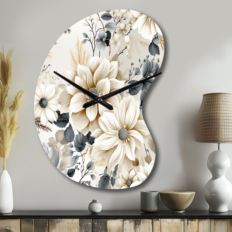 Motif de bohème éthéré bleu et blanc - impression florale de forme unique, horloge murale, Grand