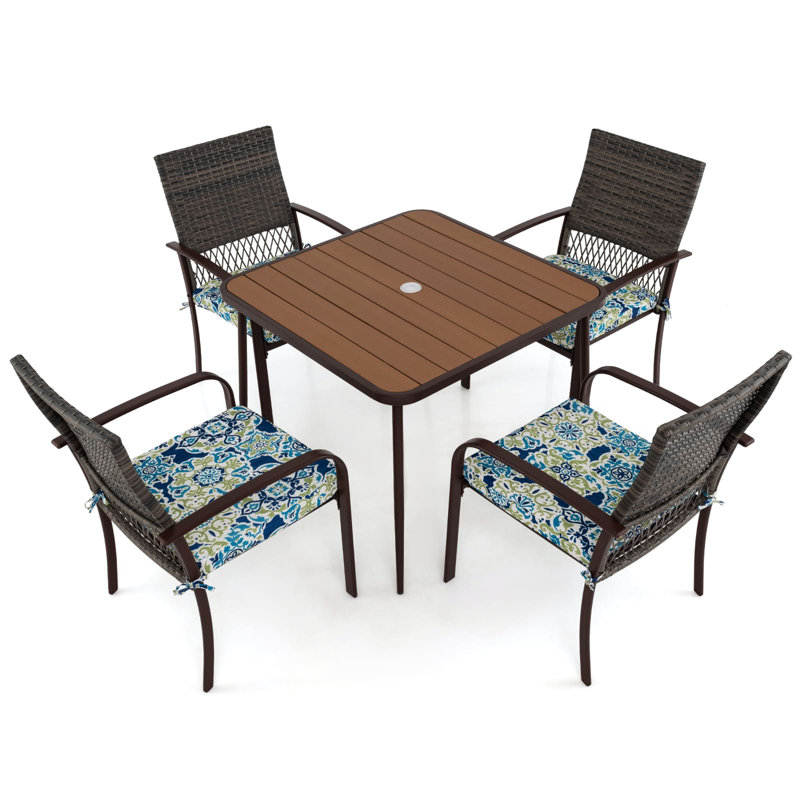 4 - Person Patio Dining Set with Square Table