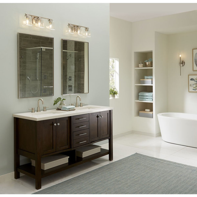 Éclairage pour salle de bain 3 lumières en verre transparent Pryer, Nickel brossé