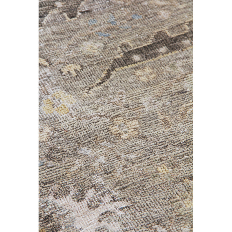 Heirloom Oriental Hand-Knotted Wool Khaki Area Rug, Rectangle 6' x 9'