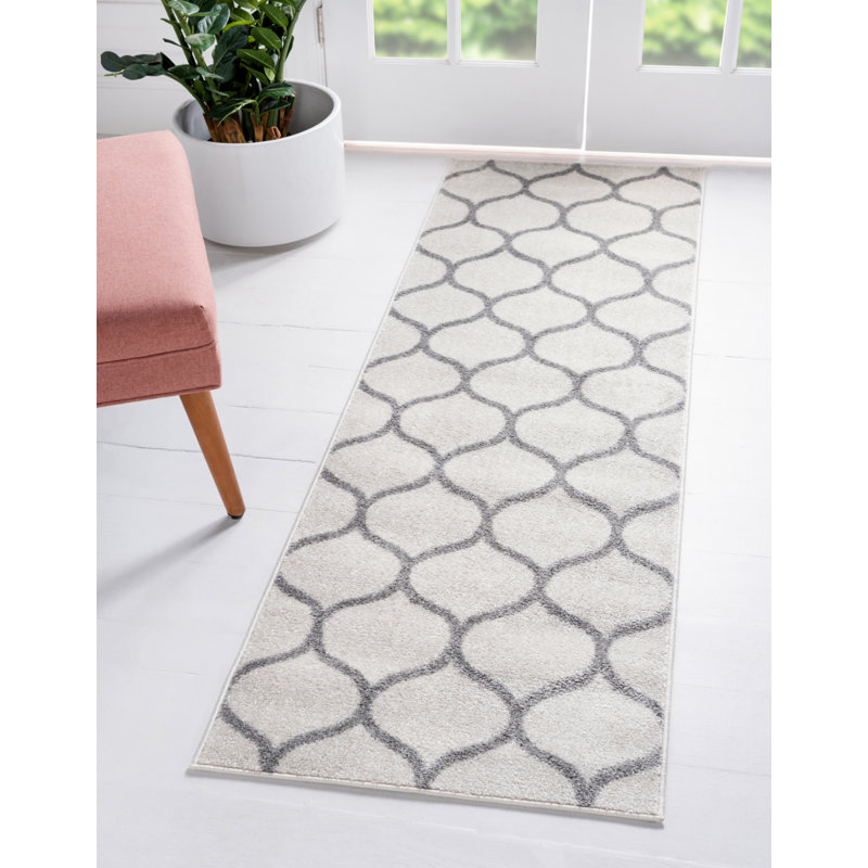 Llanet Geometric Indoor Rug, Runner 2' x 6'1"