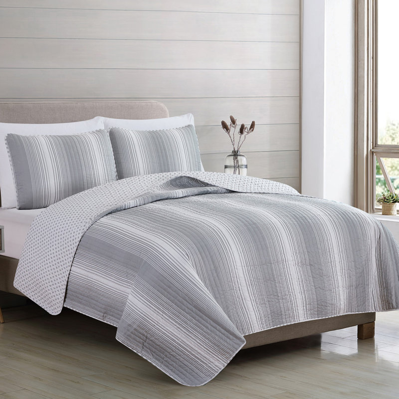 Gray Twin Reversible Microfiber Quilt Set with Pillow Sham