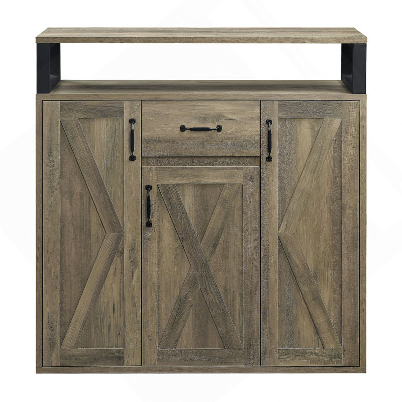 Armoire rustique 3 portes