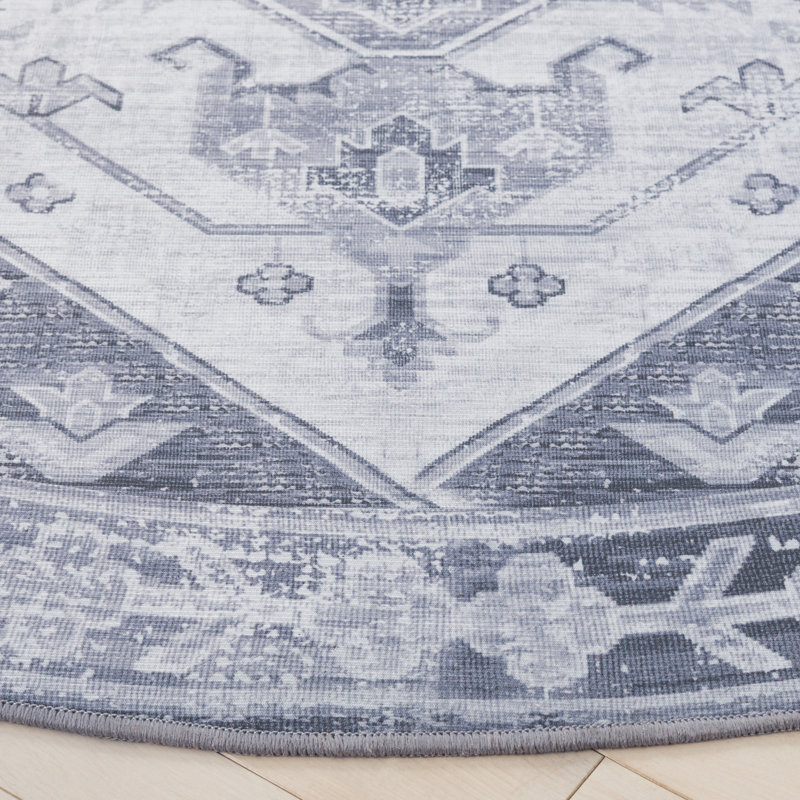 Shaelan Performance Machine Washable Oriental Rug, Round 6'