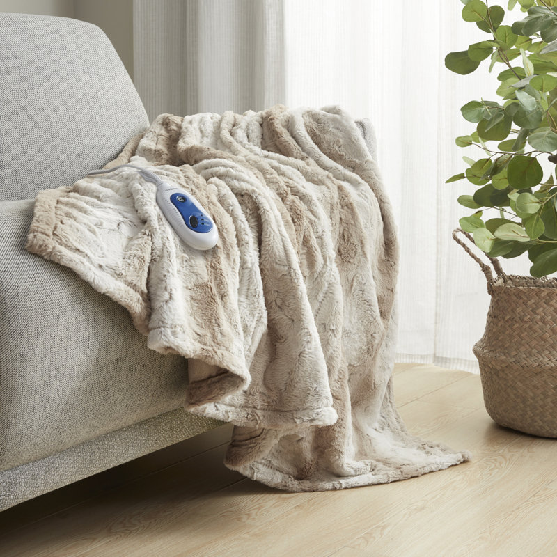 Beautyrest Zuri Oversized Heated Faux Fur Throw, Sand  Animal Print