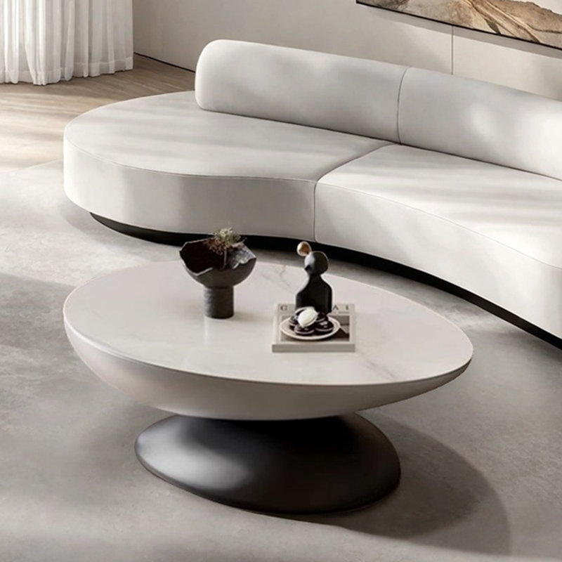 Table basse au design simple et créatif