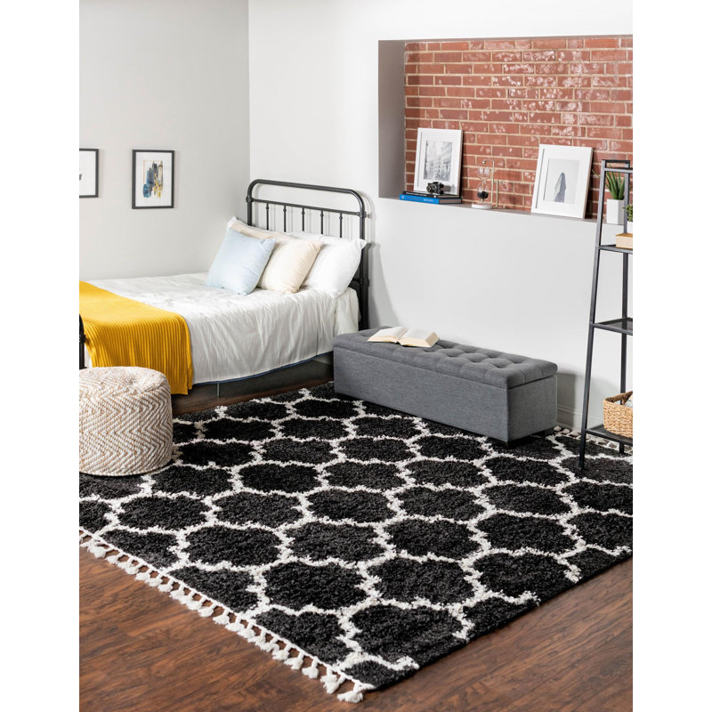 Geometric Indoor Rug, Square 7'10"