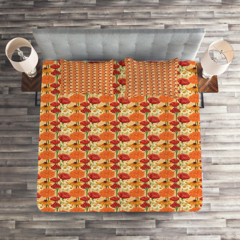 Farmhouse / Country Polyester Floral Coverlet